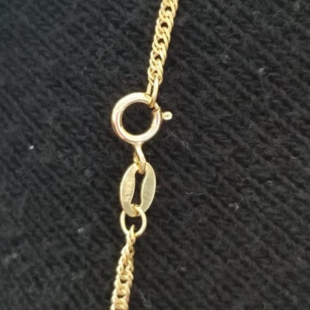 Gold necklace 20inches - Picture 6 of 17